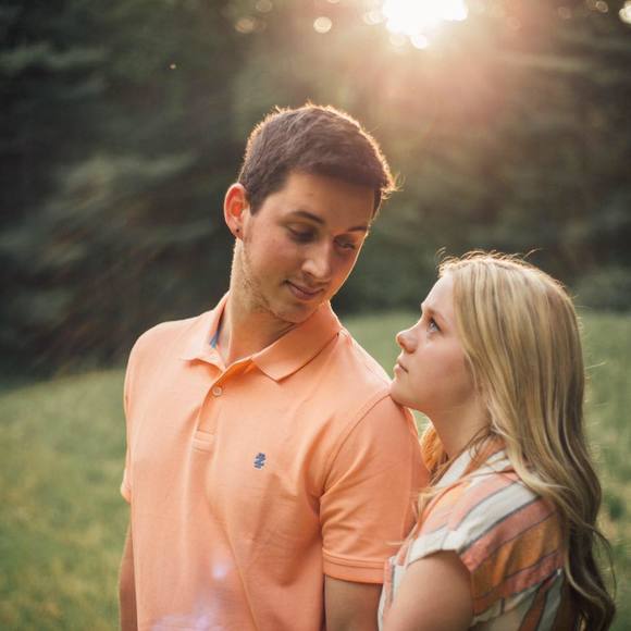 Meet your Posher, Beth - Picture 1 of 1